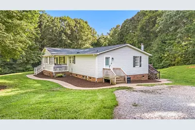 238A Pilgrim Ridge Road, Wilkesboro, NC 28697 - Photo 4