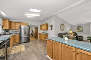 238A Pilgrim Ridge Rd, Wilkesboro, NC 28697 - Photo 10