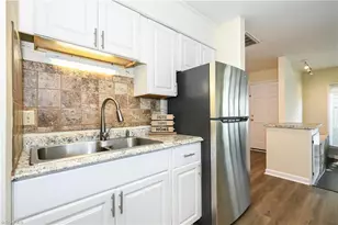 420 Beech St, Greensboro, NC 27401 - Photo 12