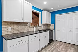 4039 Bethania Station Rd, Winston-Salem, NC 27106 - Photo 16
