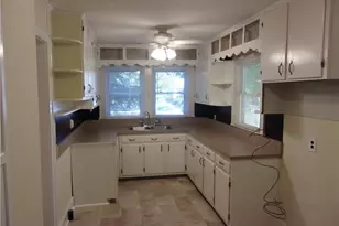 212 Foster St, Asheboro, NC 27205 - Photo 6