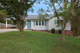 211 Sharon Ln, Randleman, NC 27317 - Photo 28
