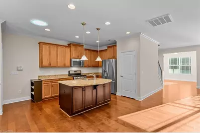 3612 Sainsbury Lane, Greensboro, NC 27409 - Photo 4