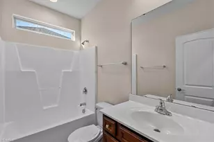 3612 Sainsbury Ln, Greensboro, NC 27409 - Photo 12