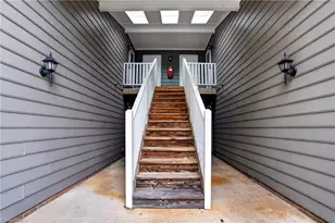 731 Shelby Dr, Greensboro, NC 27409 - Photo 12