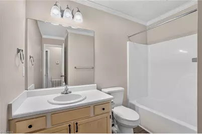 731 Shelby Drive #D, Greensboro, NC 27409 - Photo 18
