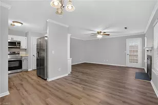 731 Shelby Dr, Greensboro, NC 27409 - Photo 32