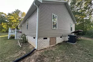 177 Pinehaven Dr, New London, NC 28127 - Photo 34