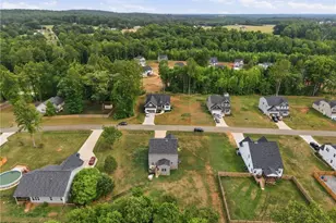 5345 Salem Woods Dr, Graham, NC 27253 - Photo 36