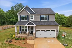 5345 Salem Woods Dr, Graham, NC 27253 - Photo 2