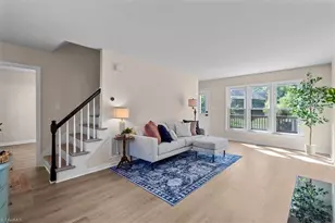 15 Gatehouse Ln, Greensboro, NC 27407 - Photo 4