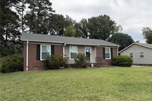 4207 Olympia Dr, Greensboro, NC 27406 - Photo 38