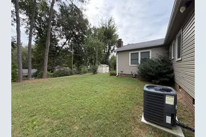 4207 Olympia Drive, Greensboro, NC 27406 - Photo 32