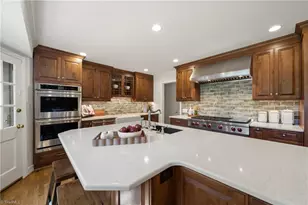719 Quarterstaff Rd, Winston-Salem, NC 27104 - Photo 8