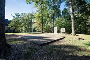 27 Hickory Trail, Thomasville, NC 27360 - Photo 18