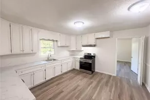 1715 Old Hollow Rd, Walkertown, NC 27051 - Photo 2