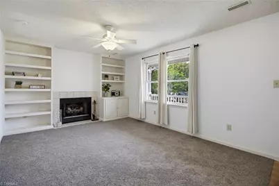 956 Heatherstone Drive, Winston-Salem, NC 27104 - Photo 8