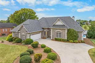 3785 Saddlebrook Dr, Trinity, NC 27370 - Photo 44