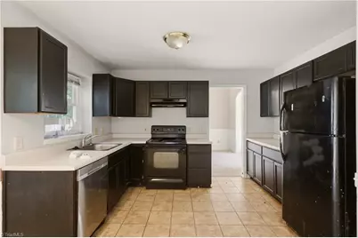 5 Whispering Court, Greensboro, NC 27407 - Photo 10