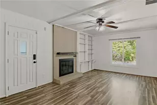 4403 Kingsland Dr, Greensboro, NC 27455 - Photo 14