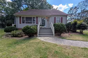 113 Circle Dr, Thomasville, NC 27360 - Photo 1