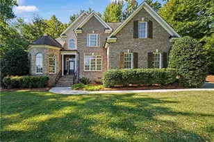 7601 Trebbiano Dr, Kernersville, NC 27284 - Photo 2