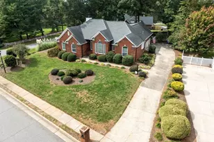 400 Savannah Ln, Kernersville, NC 27284 - Photo 6