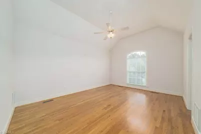 400 Savannah Lane, Kernersville, NC 27284 - Photo 14