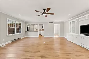 2502 Fairway Dr, Greensboro, NC 27408 - Photo 20