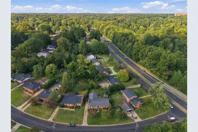 2502 Fairway Drive, Greensboro, NC 27408 - Photo 38