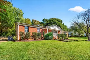 1802 N Chatham Ave, Siler City, NC 27344 - Photo 6