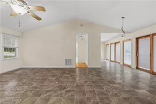 113 Little John Cir, North Wilkesboro, NC 28659 - Photo 12