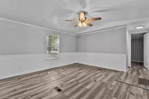 132 W Sourwood Dr, Browns Summit, NC 27214 - Photo 16