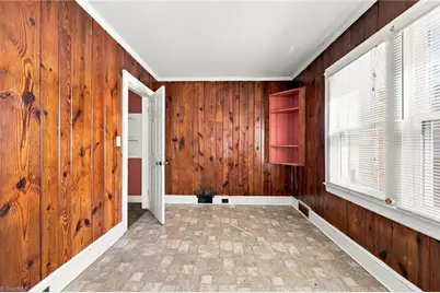 422 W 25th Street, Winston-Salem, NC 27105 - Photo 18