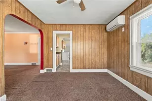 422 W 25th St, Winston-Salem, NC 27105 - Photo 10