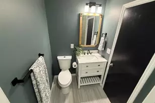 805 Plummer Dr, Greensboro, NC 27410 - Photo 24