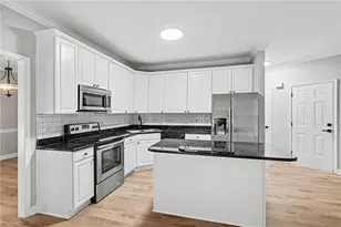 6311 High View Rd, Greensboro, NC 27410 - Photo 26
