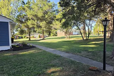 2709 Orange Street, Greensboro, NC 27405 - Photo 30