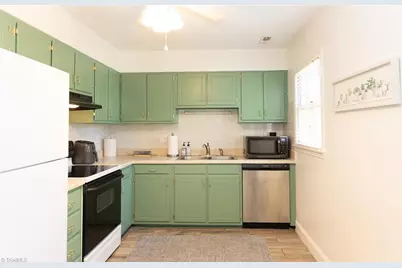 3915 Valley Court #F, Winston-Salem, NC 27106 - Photo 12