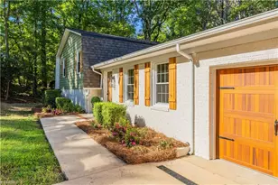 544 Eastwood Dr, Asheboro, NC 27205 - Photo 6