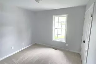 627 Kenneth Rd, Greensboro, NC 27455 - Photo 18