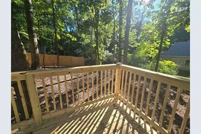 627 Kenneth Road, Greensboro, NC 27455 - Photo 10
