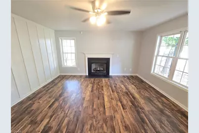 627 Kenneth Road, Greensboro, NC 27455 - Photo 4
