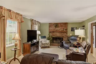 1009 Briarcliff Rd, Yadkinville, NC 27055 - Photo 6