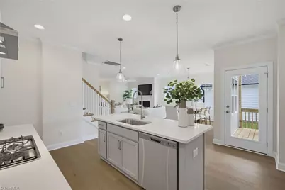1640 Cross Village Avenue, Kernersville, NC 27284 - Photo 10
