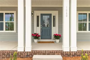 1640 Cross Vlg Ave, Kernersville, NC 27284 - Photo 2