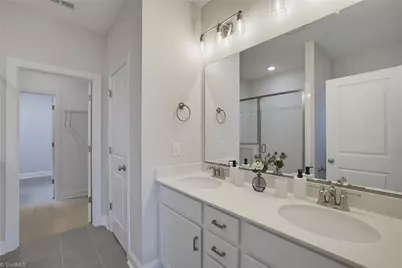 1641 Cross Village Avenue, Kernersville, NC 27284 - Photo 12