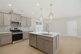 1639 Cross Vlg Ave, Kernersville, NC 28284 - Photo 4