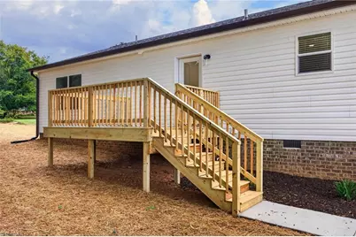 3898 Yarbrough Avenue, Winston-Salem, NC 27106 - Photo 34