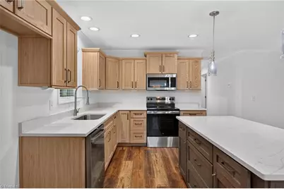 3898 Yarbrough Avenue, Winston-Salem, NC 27106 - Photo 16